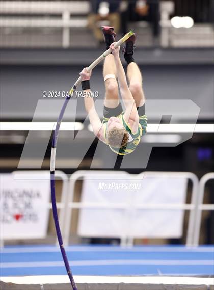 Thumbnail 3 in VHSL State Championship - Class 5 (Pole Vault) photogallery.