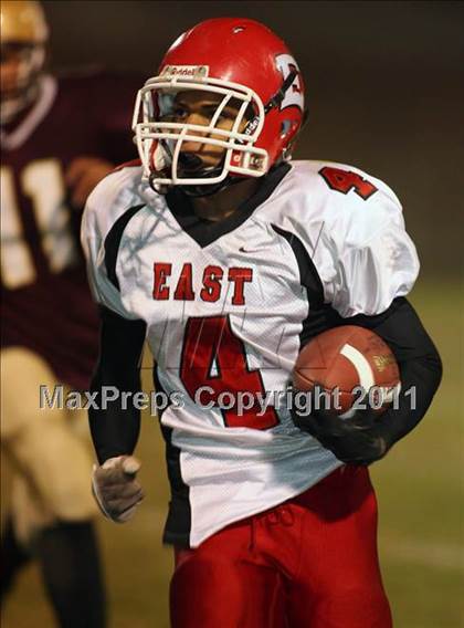 Thumbnail 2 in Des Moines East @ Lincoln [Abraham] 10th photogallery.
