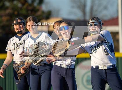 Thumbnail 3 in Dyersburg @ Arlington photogallery.