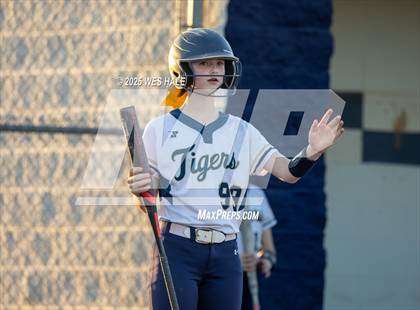 Thumbnail 3 in Dyersburg @ Arlington photogallery.