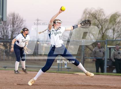 Thumbnail 2 in Dyersburg @ Arlington photogallery.