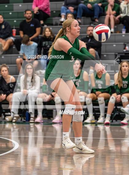 Thumbnail 3 in Fruita Monument @ Fossil Ridge photogallery.