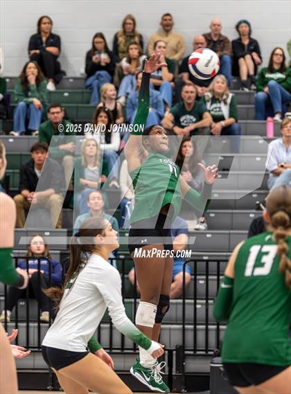 Thumbnail 3 in Fruita Monument @ Fossil Ridge photogallery.