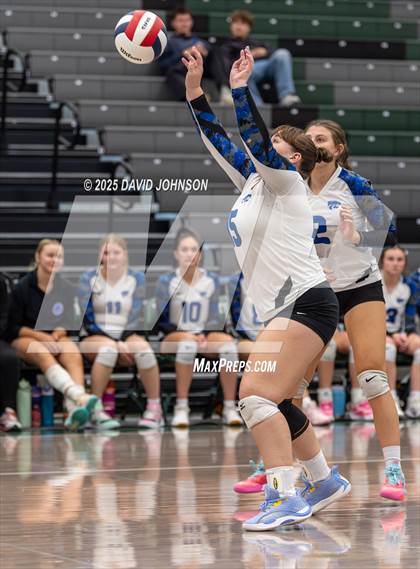 Thumbnail 2 in Fruita Monument @ Fossil Ridge photogallery.