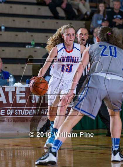 Thumbnail 1 in Livonia vs. Westhill (NYSPHSAA Class B Final) photogallery.