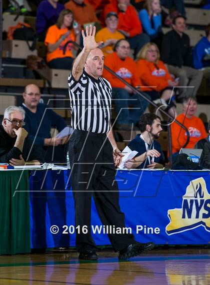 Thumbnail 3 in Livonia vs. Westhill (NYSPHSAA Class B Final) photogallery.