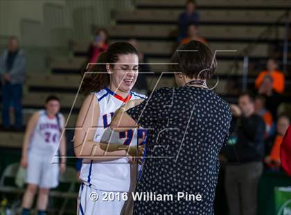 Thumbnail 2 in Livonia vs. Westhill (NYSPHSAA Class B Final) photogallery.