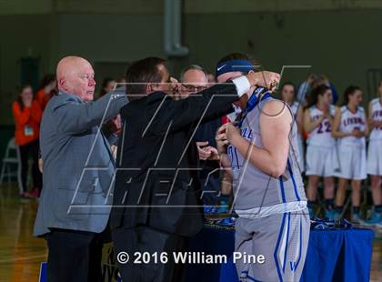 Thumbnail 2 in Livonia vs. Westhill (NYSPHSAA Class B Final) photogallery.
