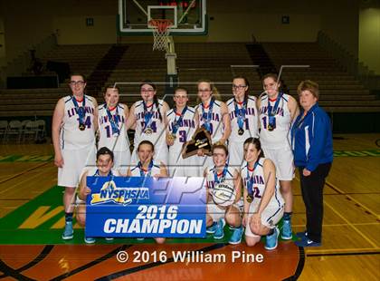 Thumbnail 2 in Livonia vs. Westhill (NYSPHSAA Class B Final) photogallery.