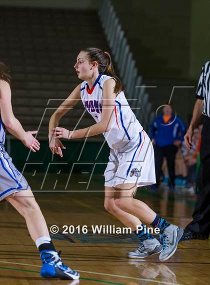 Thumbnail 2 in Livonia vs. Westhill (NYSPHSAA Class B Final) photogallery.