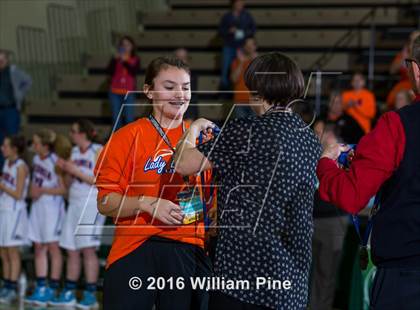 Thumbnail 2 in Livonia vs. Westhill (NYSPHSAA Class B Final) photogallery.