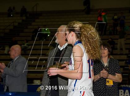 Thumbnail 3 in Livonia vs. Westhill (NYSPHSAA Class B Final) photogallery.