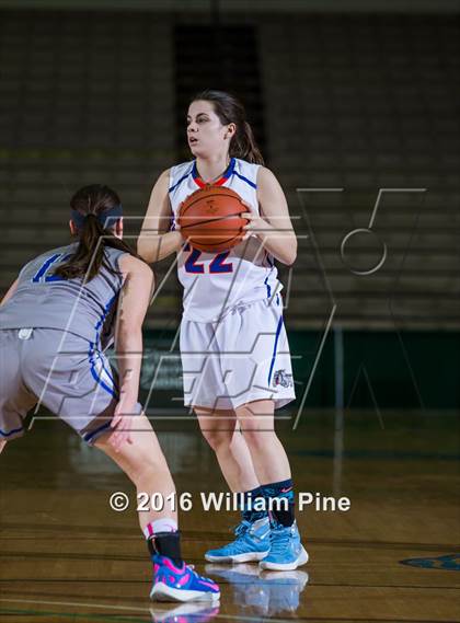 Thumbnail 1 in Livonia vs. Westhill (NYSPHSAA Class B Final) photogallery.