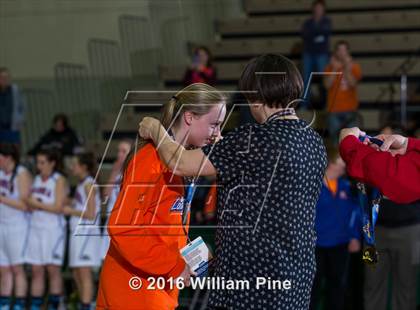 Thumbnail 2 in Livonia vs. Westhill (NYSPHSAA Class B Final) photogallery.