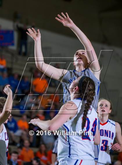 Thumbnail 1 in Livonia vs. Westhill (NYSPHSAA Class B Final) photogallery.