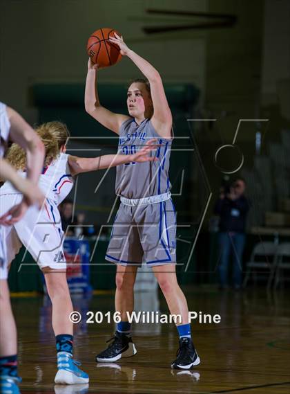 Thumbnail 3 in Livonia vs. Westhill (NYSPHSAA Class B Final) photogallery.