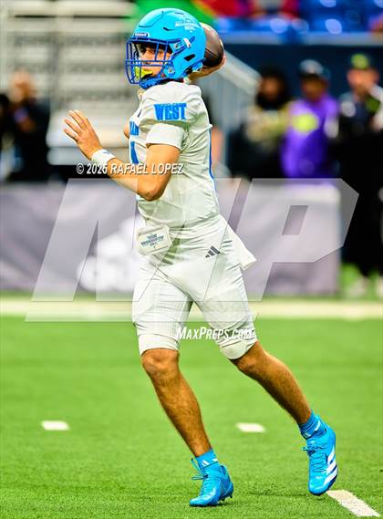 Thumbnail 3 in Navy All-American Bowl photogallery.