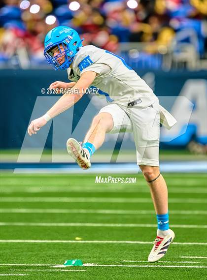 Thumbnail 1 in Navy All-American Bowl photogallery.