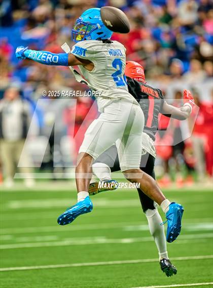 Thumbnail 3 in Navy All-American Bowl photogallery.