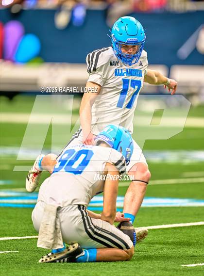 Thumbnail 3 in Navy All-American Bowl photogallery.