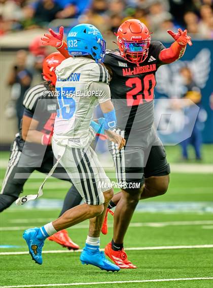 Thumbnail 2 in Navy All-American Bowl photogallery.