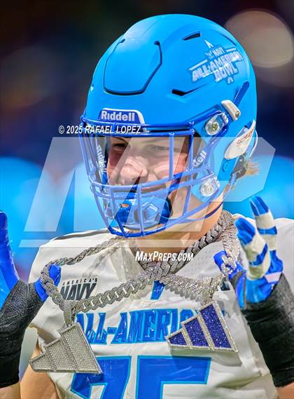 Thumbnail 3 in Navy All-American Bowl photogallery.
