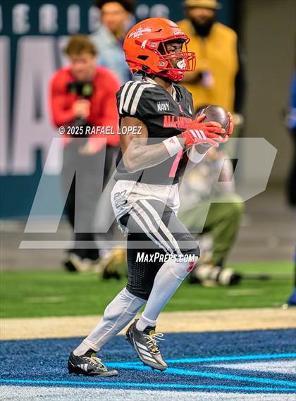 Thumbnail 2 in Navy All-American Bowl photogallery.