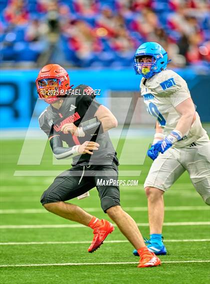 Thumbnail 2 in Navy All-American Bowl photogallery.