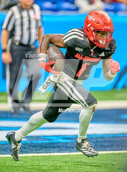 Thumbnail 2 in Navy All-American Bowl photogallery.