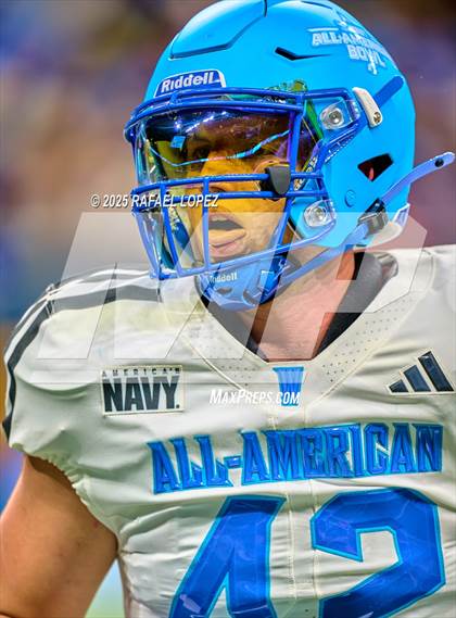 Thumbnail 3 in Navy All-American Bowl photogallery.