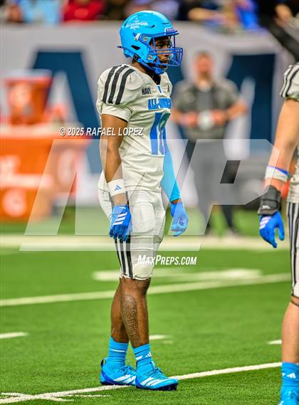 Thumbnail 3 in Navy All-American Bowl photogallery.