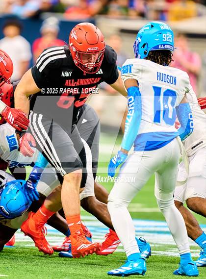 Thumbnail 1 in Navy All-American Bowl photogallery.