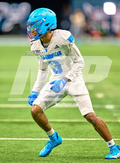 Thumbnail 3 in Navy All-American Bowl photogallery.