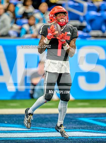 Thumbnail 3 in Navy All-American Bowl photogallery.