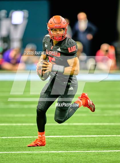 Thumbnail 2 in Navy All-American Bowl photogallery.