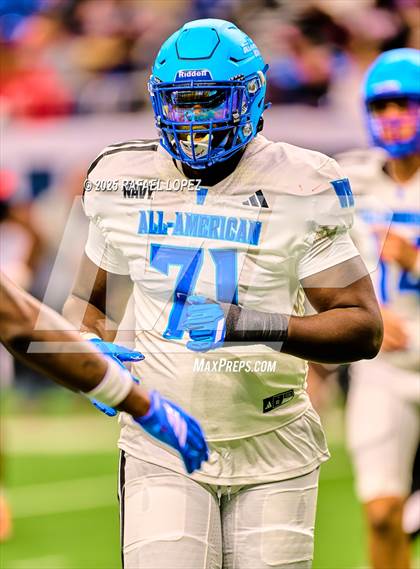 Thumbnail 3 in Navy All-American Bowl photogallery.