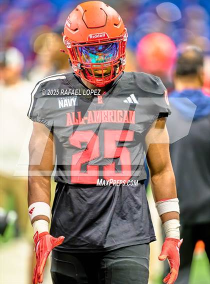 Thumbnail 3 in Navy All-American Bowl photogallery.