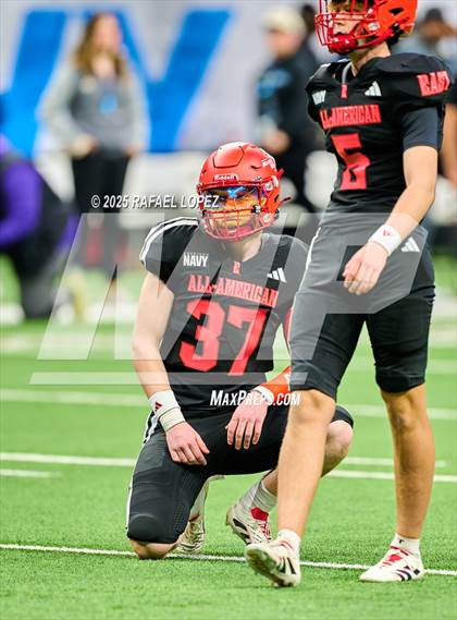 Thumbnail 1 in Navy All-American Bowl photogallery.