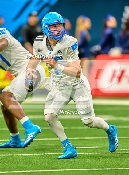 Thumbnail 2 in Navy All-American Bowl photogallery.