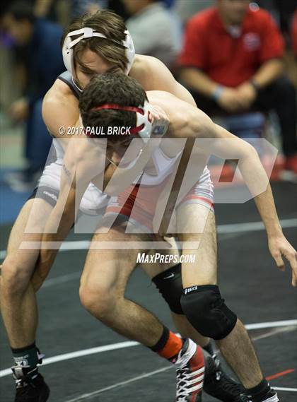 Thumbnail 2 in UIL Boys Wrestling Championships (Day 1) photogallery.