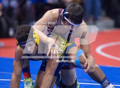 Thumbnail 2 in UIL Boys Wrestling Championships (Day 1) photogallery.