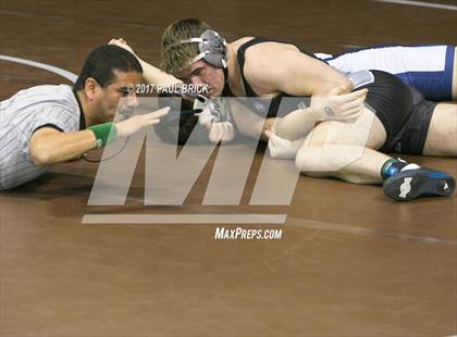 Thumbnail 2 in UIL Boys Wrestling Championships (Day 1) photogallery.