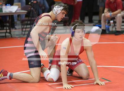 Thumbnail 2 in UIL Boys Wrestling Championships (Day 1) photogallery.