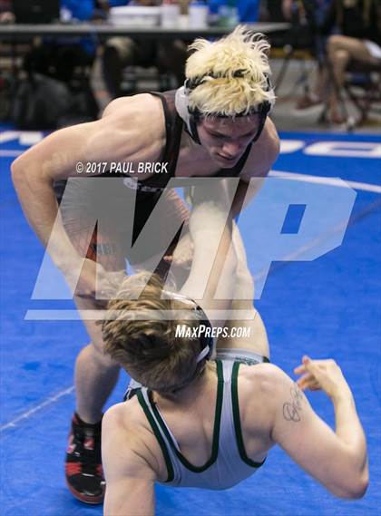 Thumbnail 2 in UIL Boys Wrestling Championships (Day 1) photogallery.