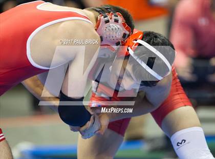 Thumbnail 2 in UIL Boys Wrestling Championships (Day 1) photogallery.
