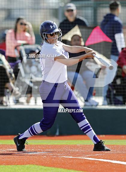 Thumbnail 2 in EP Eastlake vs Mt. Vernon (Allen Tournament) photogallery.