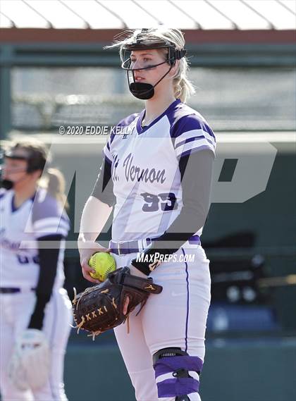 Thumbnail 1 in EP Eastlake vs Mt. Vernon (Allen Tournament) photogallery.