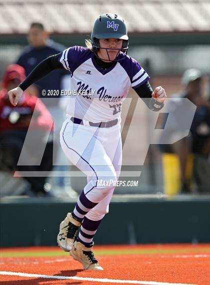 Thumbnail 1 in EP Eastlake vs Mt. Vernon (Allen Tournament) photogallery.