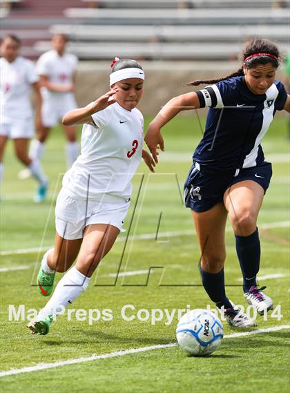 Thumbnail 2 in East Union vs Vista del Lago (CIF SJS D4 Final) photogallery.