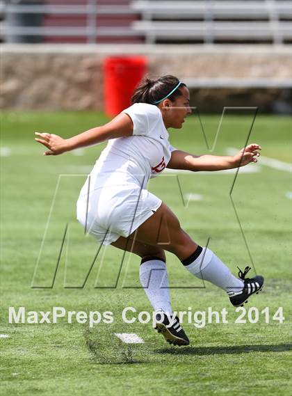 Thumbnail 3 in East Union vs Vista del Lago (CIF SJS D4 Final) photogallery.